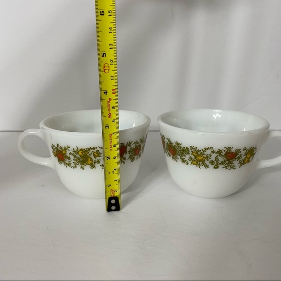 Vintage Pyrex Milk Glass Coffee Mug Cups Spice Of Life Vegetable Garden Set of 2 - Picture 7 of 8